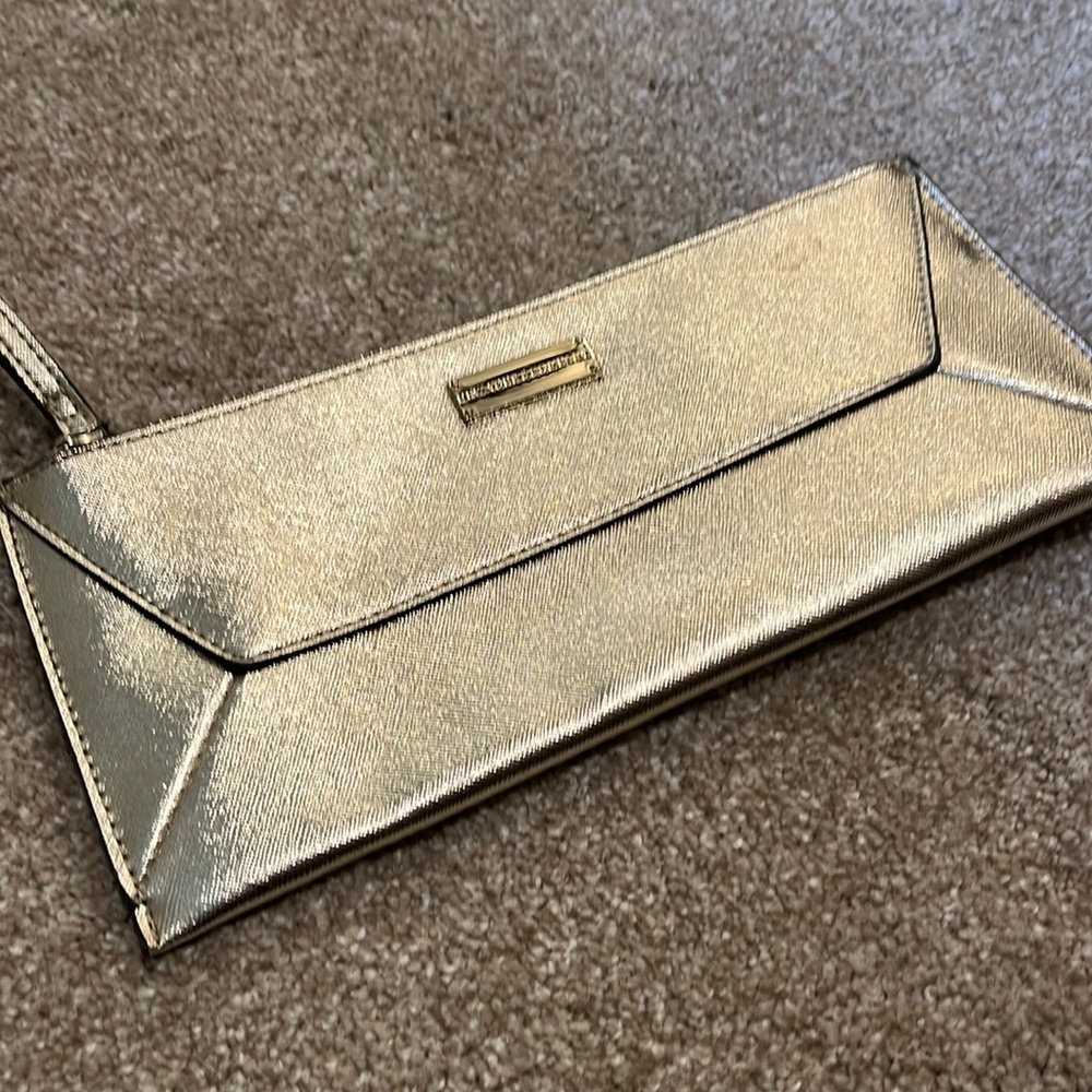 Wristlet